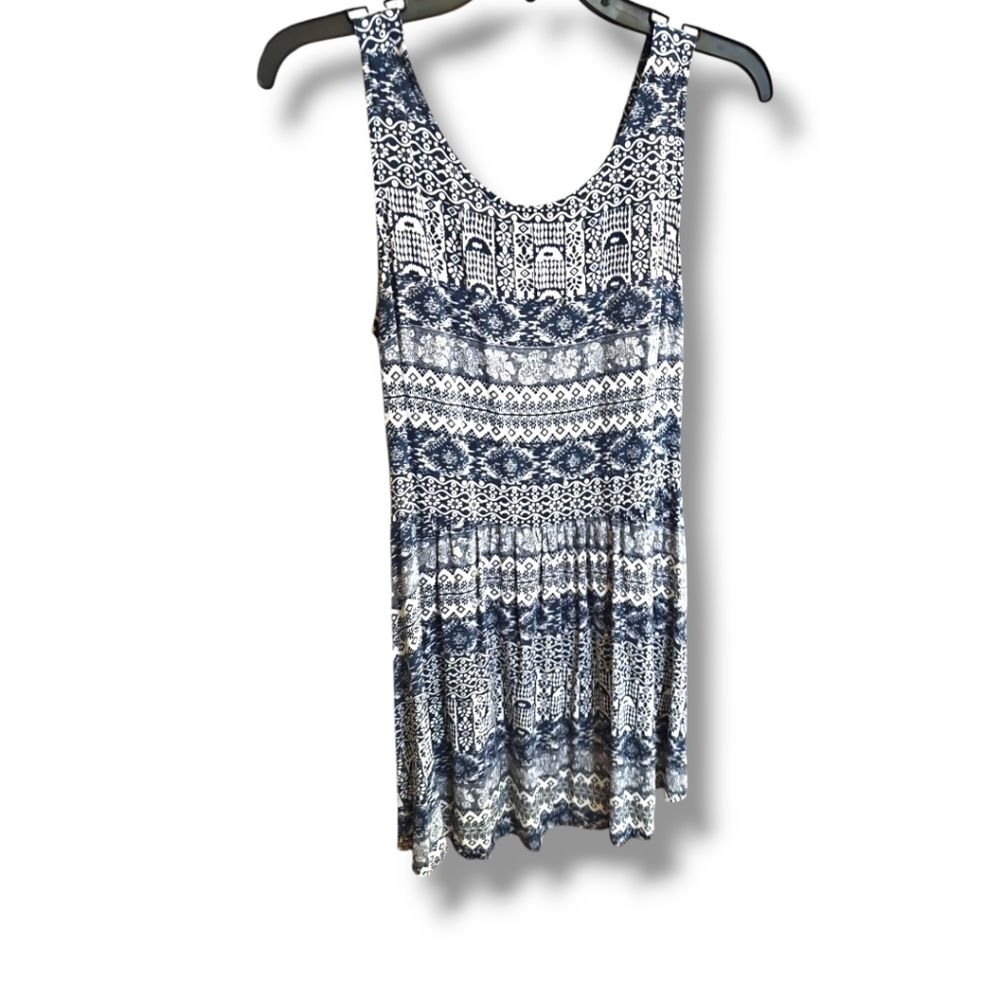 HONEYPUNCH Boho Chic Printed Sleeveless Bar Back Knee Length Dress Small